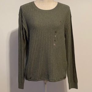 NWT Tommy Hilfiger Sweater